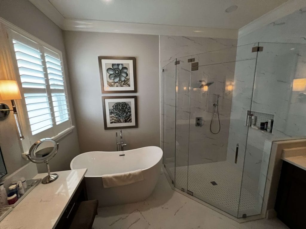 Stylish and Modern Bathroom Remodeling Ideas